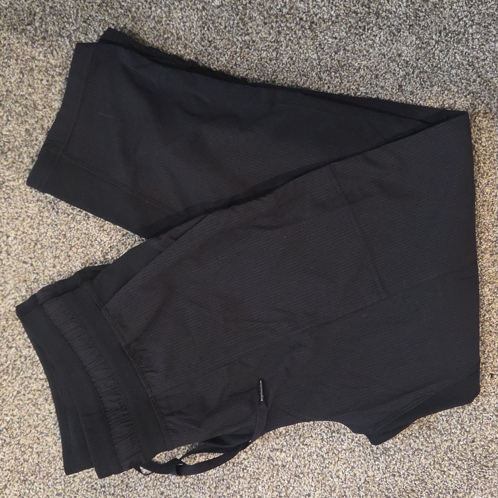Lululemon Dance Studio Mid-Rise Cropped Pant